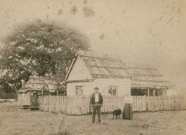 Bastin Family’s pioneer home at Ningi. Image courtesy of Moreton Bay Regional Council (reference number CLPC-P1487) Ningi Historical Photo: Bastin Family pioneer home